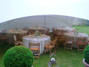 026_Party-Marquee-with-table-layout1